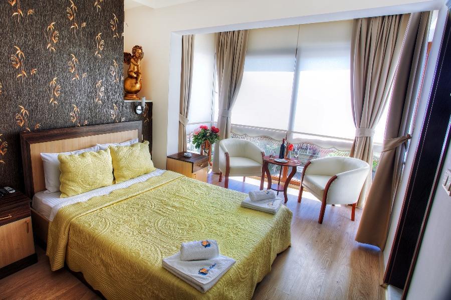 Villa Fokai Hotel Yenifoca Eksteriør bilde